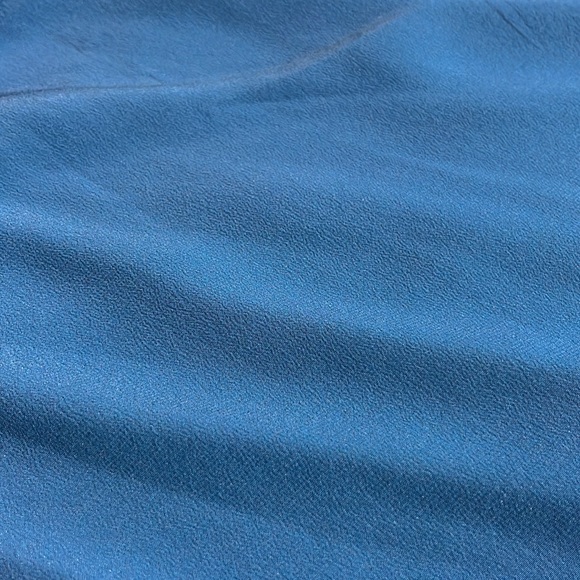 Flowy Bebe blouse - Picture 10 of 11